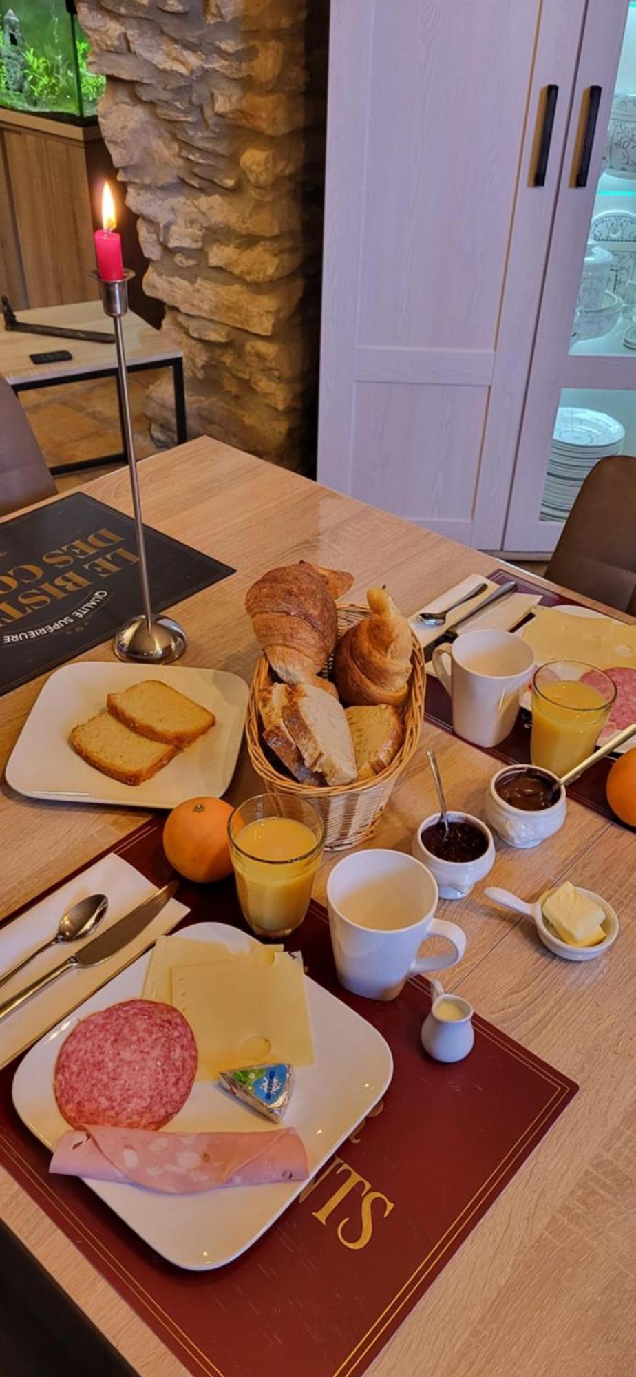 La Maison Millesime Bed & Breakfast La Caunette Bagian luar foto