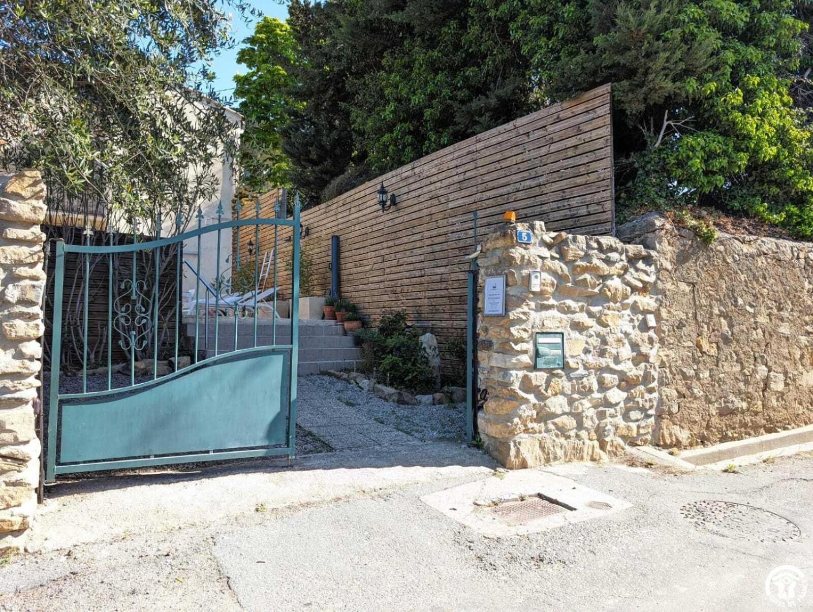 La Maison Millesime Bed & Breakfast La Caunette Bagian luar foto
